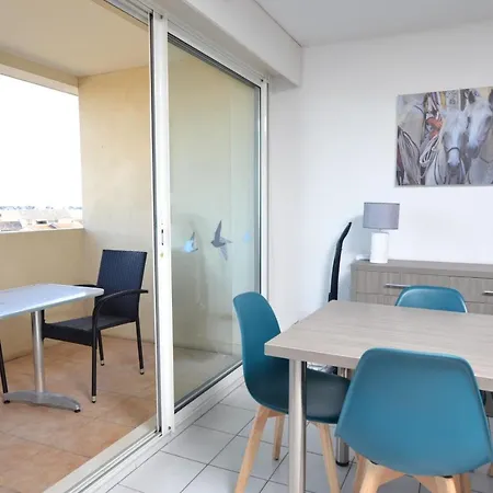 Grand T3 6 Couchages Avec Piscine Vue Salins Apartment